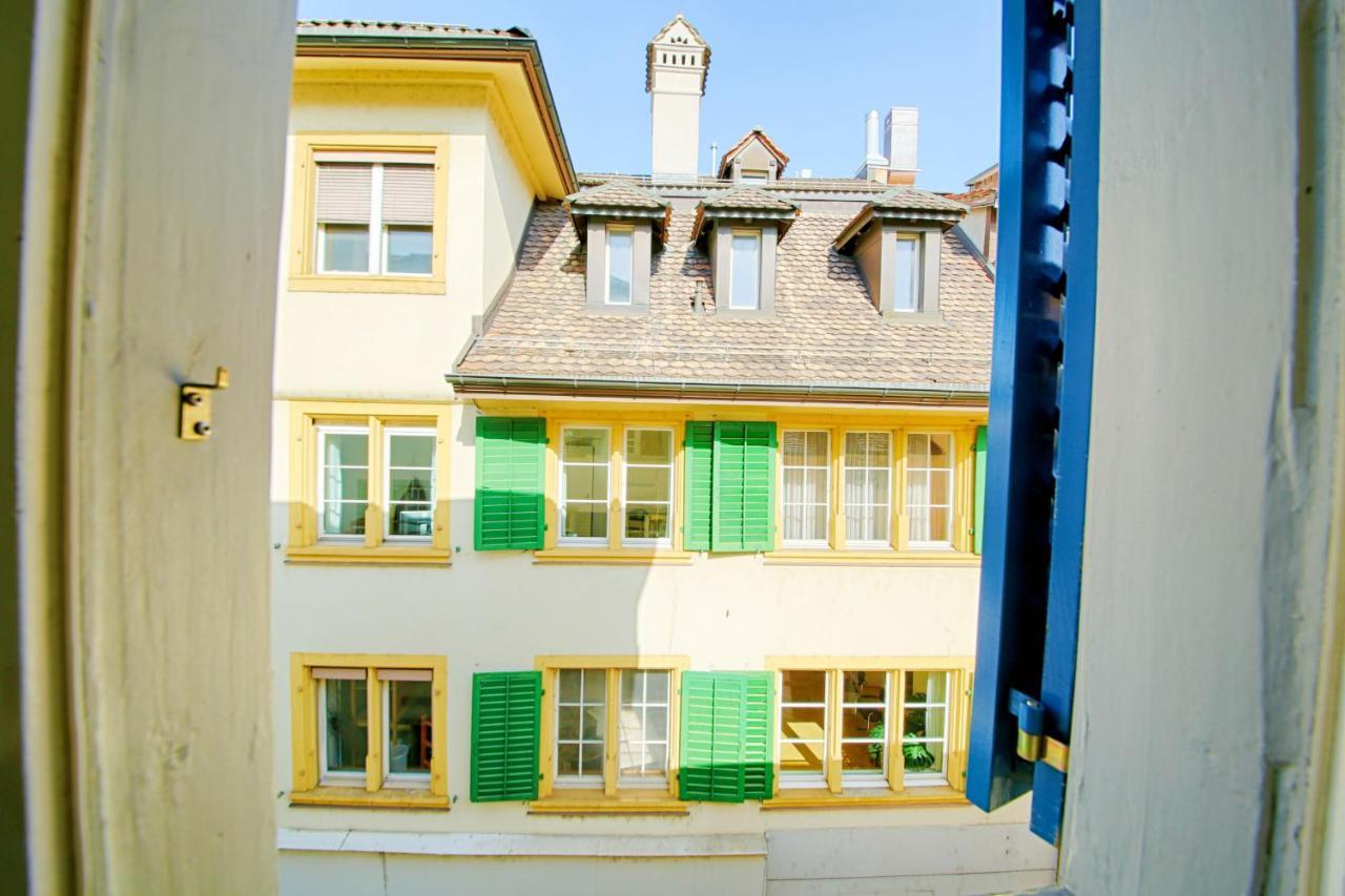 Hitrental Schmidgasse - Apartments Zürich Buitenkant foto